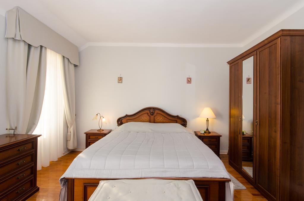 Apartment Noemi Rovinj Exterior foto