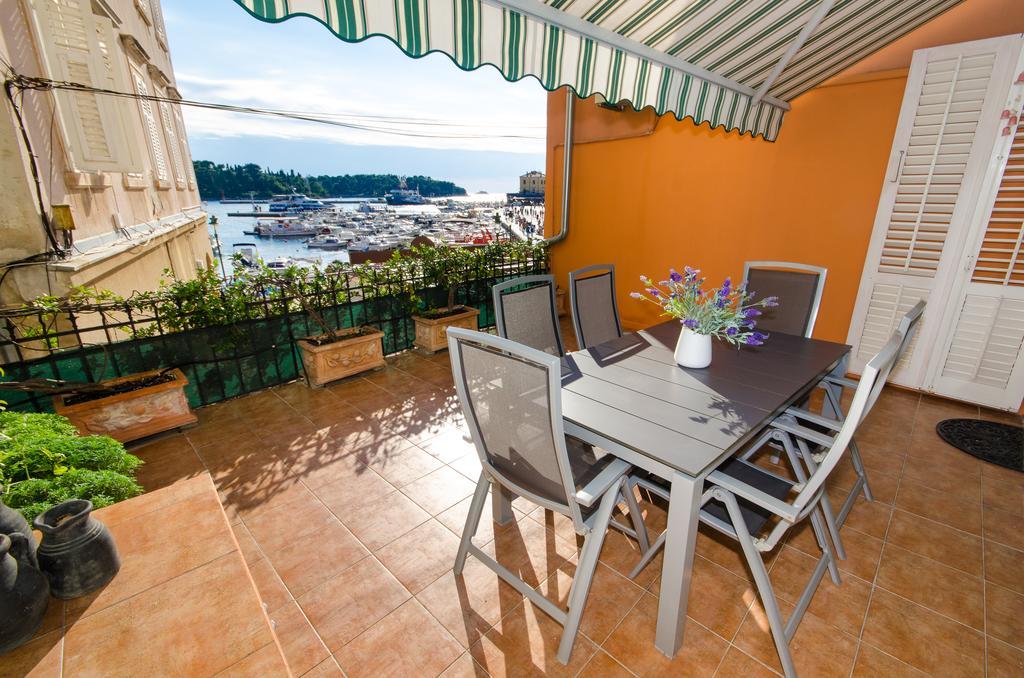 Apartment Noemi Rovinj Exterior foto